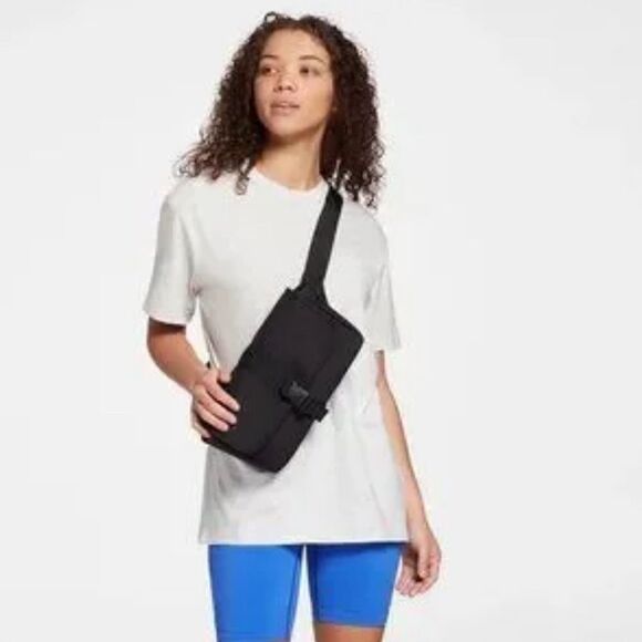 DSG X TWITCH + ALLISON Utility Sling Bag Black NWT - Picture 2 of 10